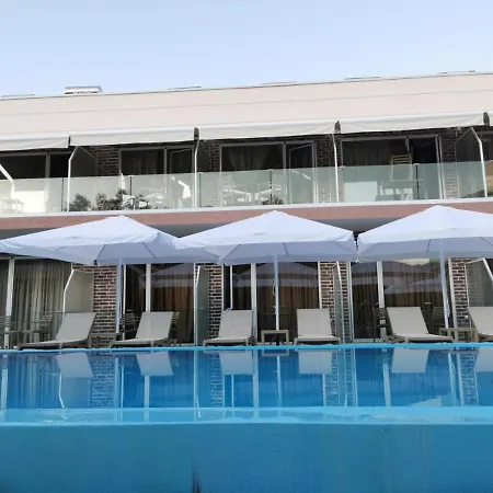 Hotel Capital Lux 3*