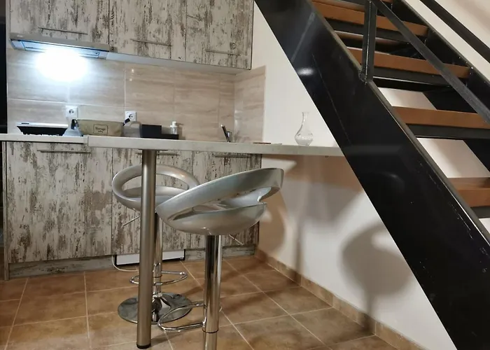 Hotel Capital Lux 3* 奈德里