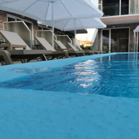 Hotel Capital Lux Lejlighedshotel 3*